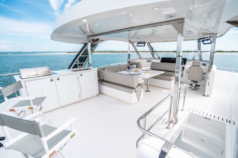 Spacious bow area