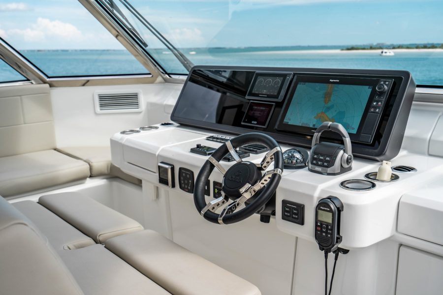 Mary’s Grace — Flybridge helm
